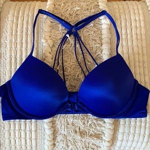 Victoria’s Secret Very Sexy Front Close Bra